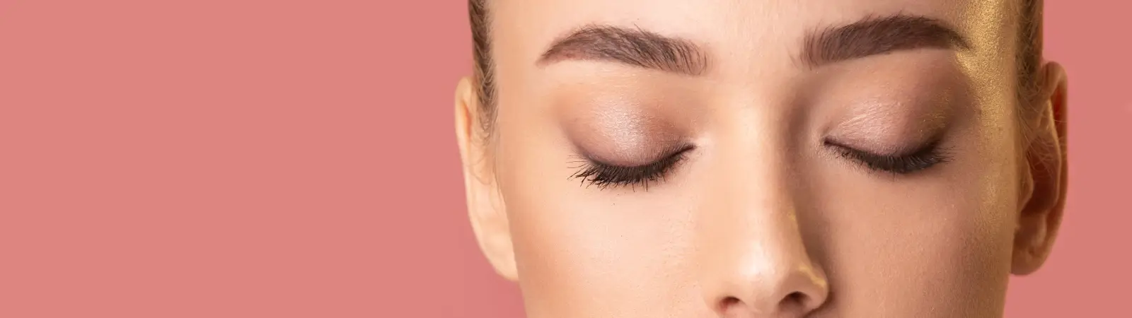 Tratamientos de pestañas y cejas en Ávila — Nerea Benito